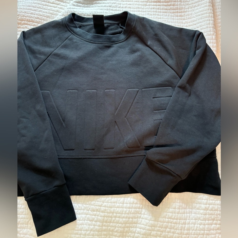 Nike cropped crew neck